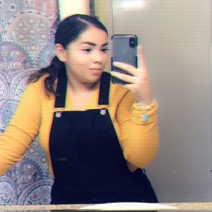 Meet your Posher, Shaila